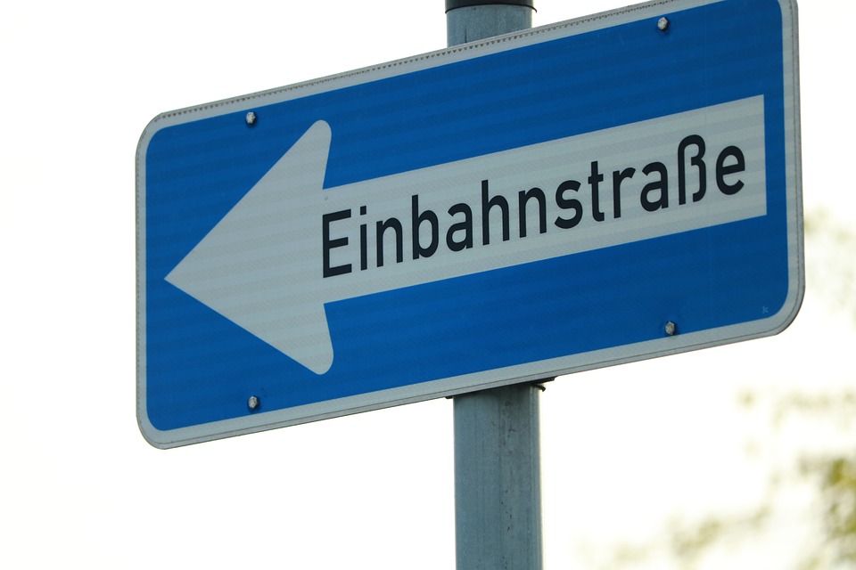 Einbahnstraßenschild Einbahnstraßenschild